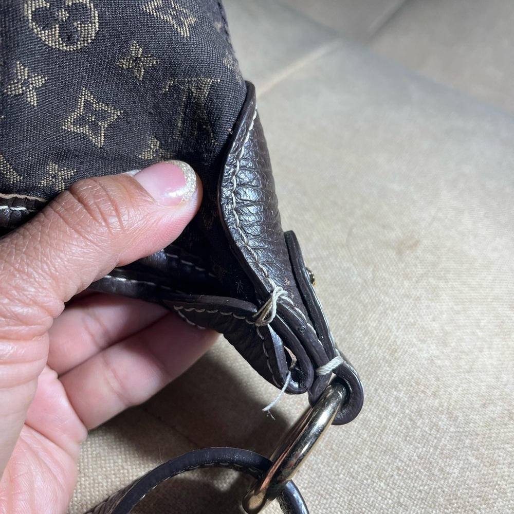 Louis Vuitton Black Monogram Hobos Shoulder Bag - Picture 10 of 15